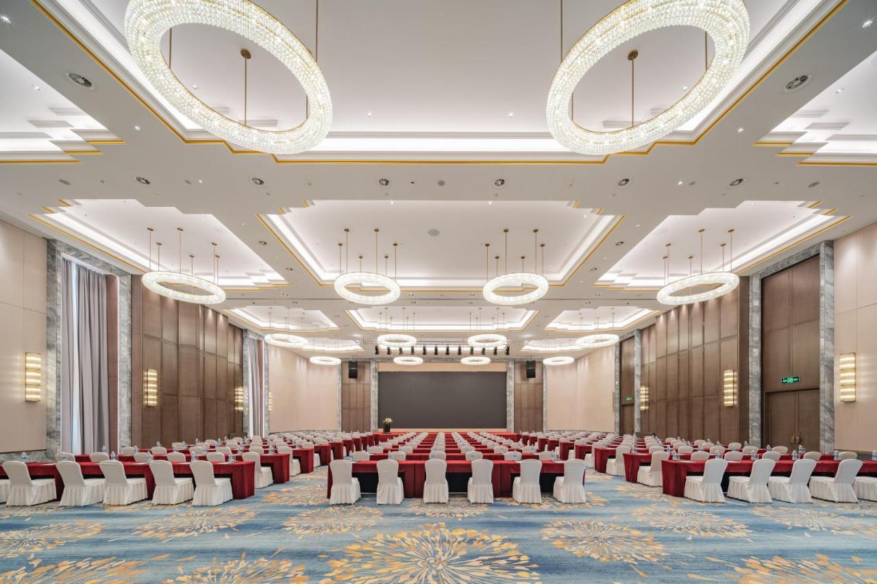 Holiday Inn Zhengzhou Zhongzhou By Ihg Bagian luar foto