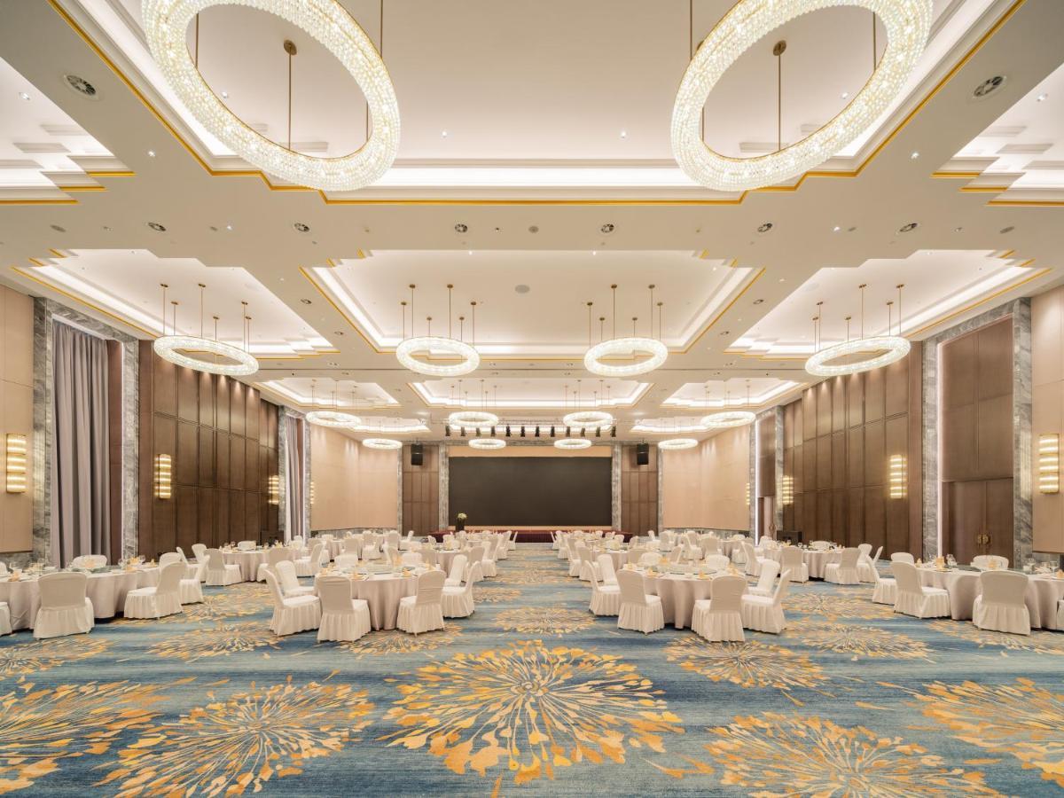 Holiday Inn Zhengzhou Zhongzhou By Ihg Bagian luar foto