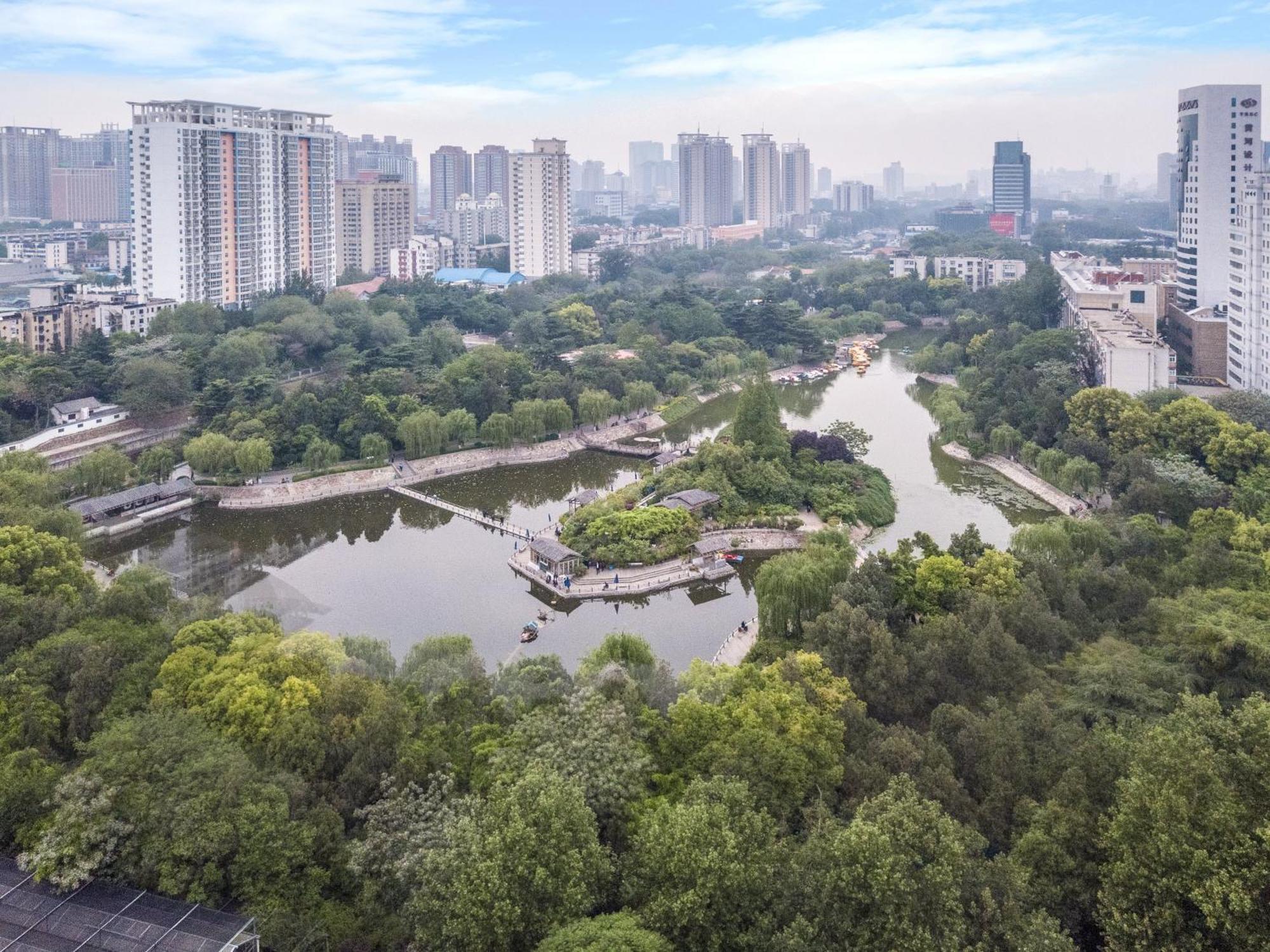 Holiday Inn Zhengzhou Zhongzhou By Ihg Bagian luar foto